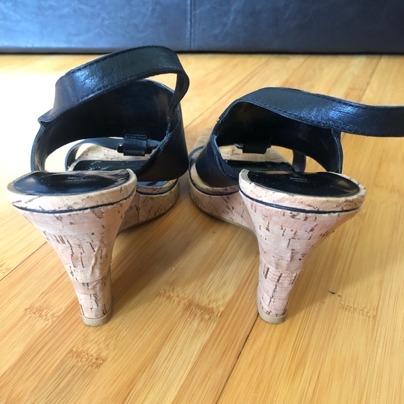 Anne Klein Wedges - Picture 3 of 5